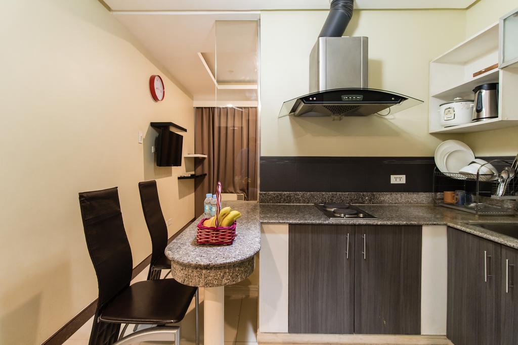 JMM Apartment Suites Manille Extérieur photo
