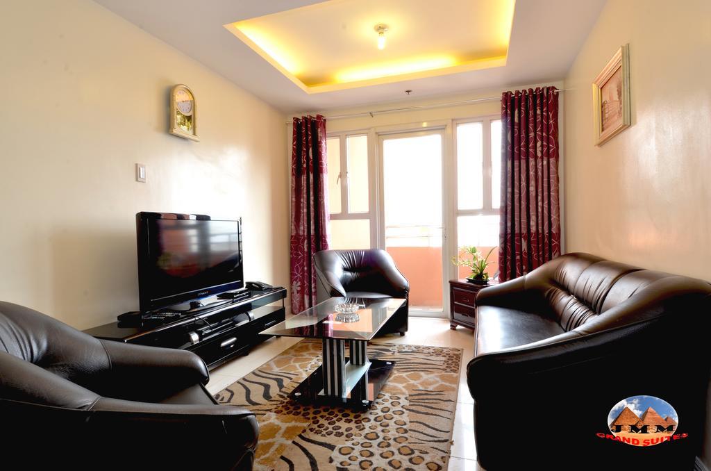 JMM Apartment Suites Manille Extérieur photo