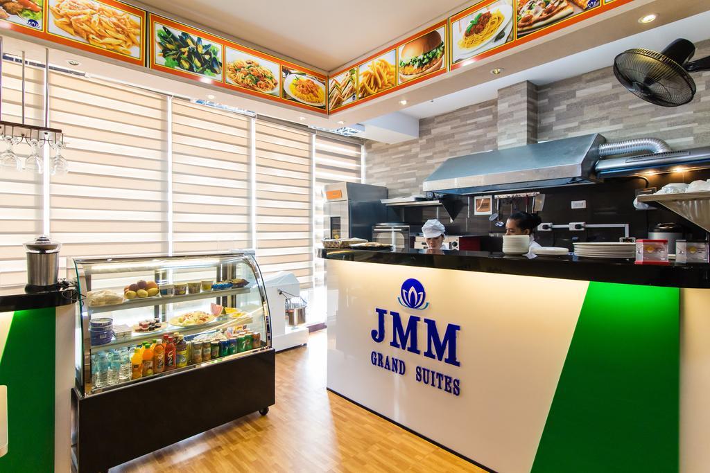 JMM Apartment Suites Manille Extérieur photo