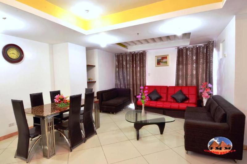 JMM Apartment Suites Manille Extérieur photo
